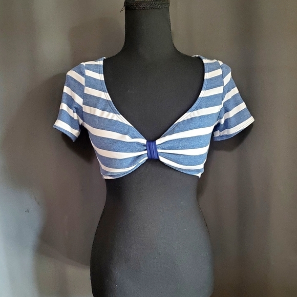 Splendid SWIM Blue Striped Top Size Medium - Picture 1 of 8
